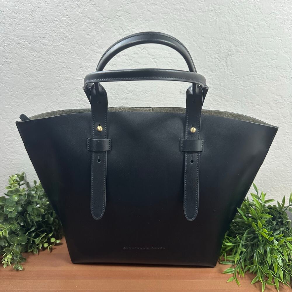 Adolfo Dominguez Women's Minimalist Black Leather Shopper Tote Bag